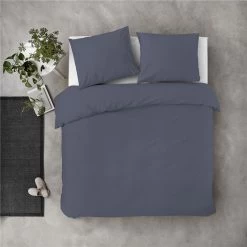 Byrklund - Dekbedovertrek Sleep Softly - 200x220 Cm - Donker Blauw 5 Byrklund - Dekbedovertrek Sleep Softly - 200x220 Cm - Donker Blauw -Bedbekleding schommelt. 1000012890 0102
