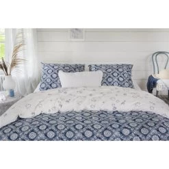 Walra - Dekbedovertrek Crossed Flowers - 200x220 Cm - Blauw / Off White -Bedbekleding schommelt. 1000024977 0102