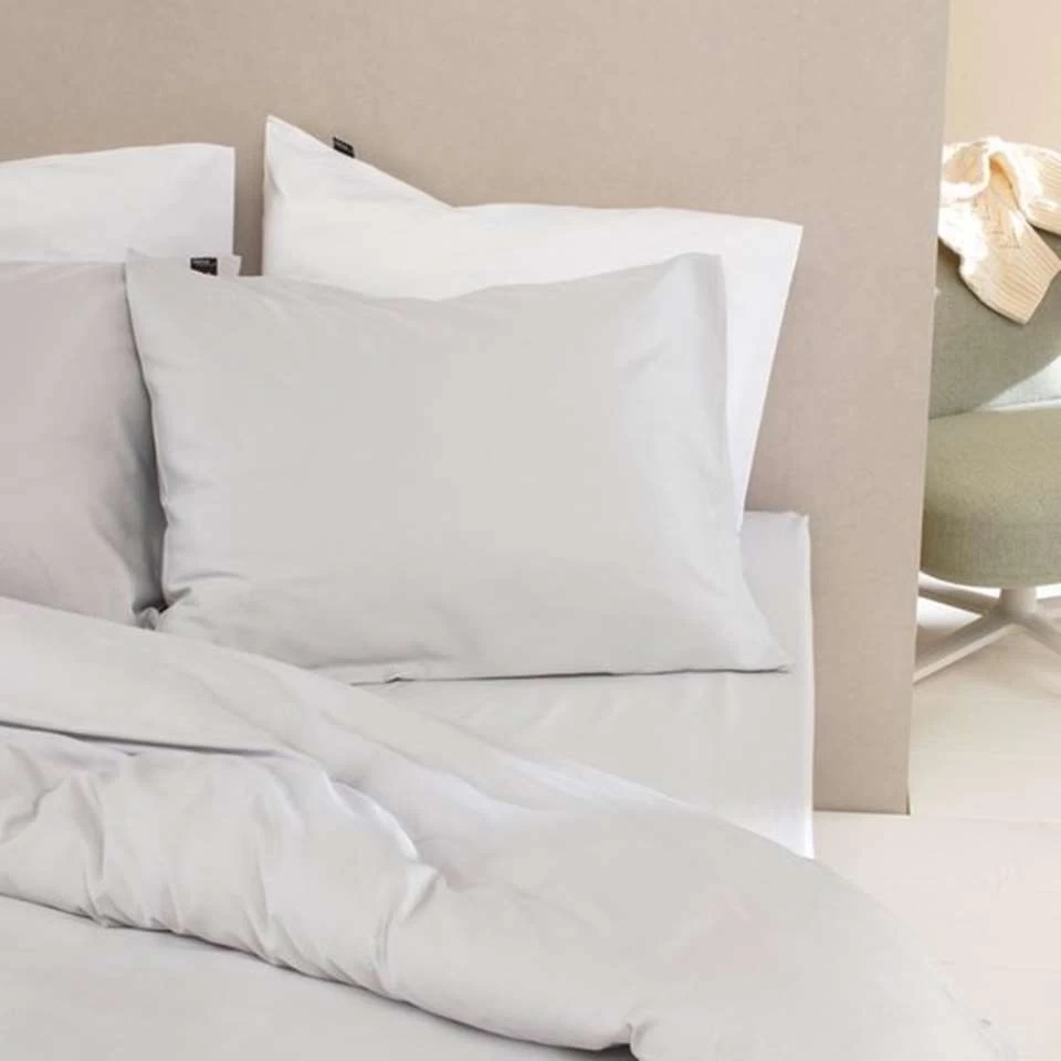 Damai Dekbedovertrek Organic Satijn Light Grey-Lits-jumeaux (260 X 200/220 Cm) 2 Damai Dekbedovertrek Organic Satijn Light Grey-Lits-jumeaux (260 X 200/220 Cm) - Afbeelding 2