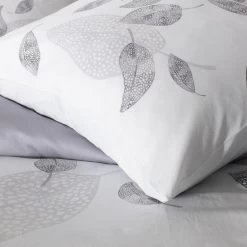 Cinderella Dekbedovertrek Carly - Satijn - 200x200/220 Cm - Grey 6 Cinderella Dekbedovertrek Carly - Satijn - 200x200/220 Cm - Grey -Bedbekleding schommelt. 1000034791 0102