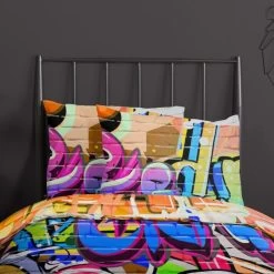 Good Morning Dekbedovertrek "Graffiti" - Multi - (140x220 Cm) -Bedbekleding schommelt. 1000036003 0103