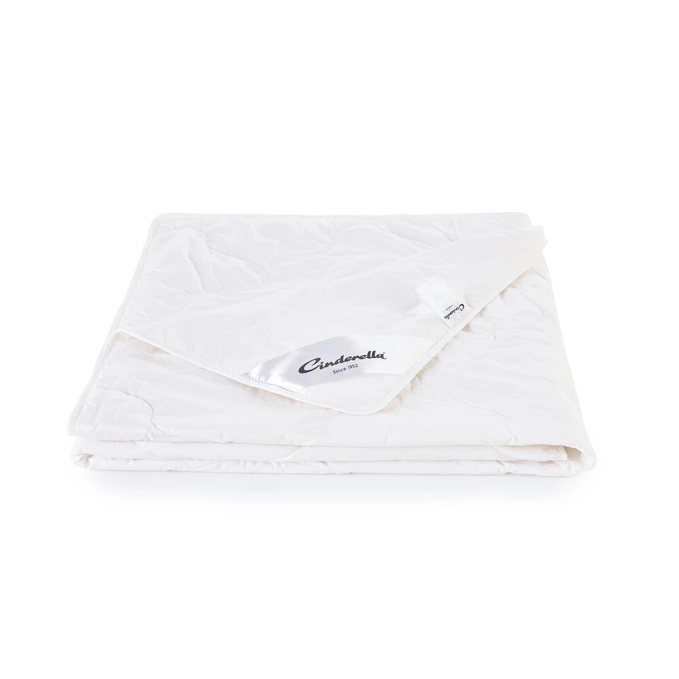 Cinderella Bamboo - Bamboe Zomer Dekbed - 140x200 Cm 1 Cinderella Bamboo - Bamboe Zomer Dekbed - 140x200 Cm