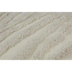 KAAT Amsterdam Sierkussen Marty Off-White - 45 X 45 Cm 7 KAAT Amsterdam Sierkussen Marty Off-White - 45 X 45 Cm -Bedbekleding schommelt. 1000063579 0103