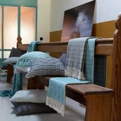 ELODIE - Plaid 140x180 Cm - Sagebrush Green - Lichtgroen & Beige - Franjes - Geo -Bedbekleding schommelt. 1000065708 0102