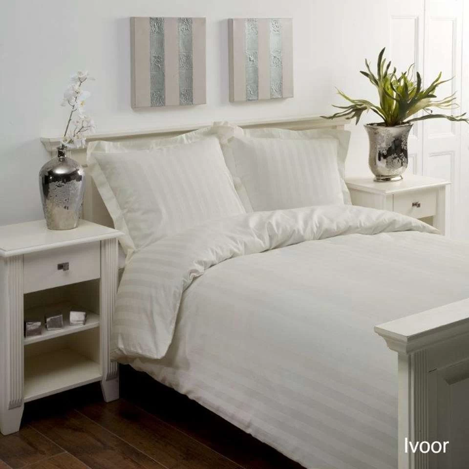 Papillon Dekbedovertrek Satijn Streep - 200x200/220 Cm - Crème 2 Papillon Dekbedovertrek Satijn Streep - 200x200/220 Cm - Crème - Afbeelding 2