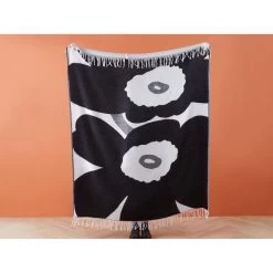 Beliani Plaid KYAKMI - Grijs Acryl -Bedbekleding schommelt. 3d7cdcdf627d4f0f9d7f52492375b442