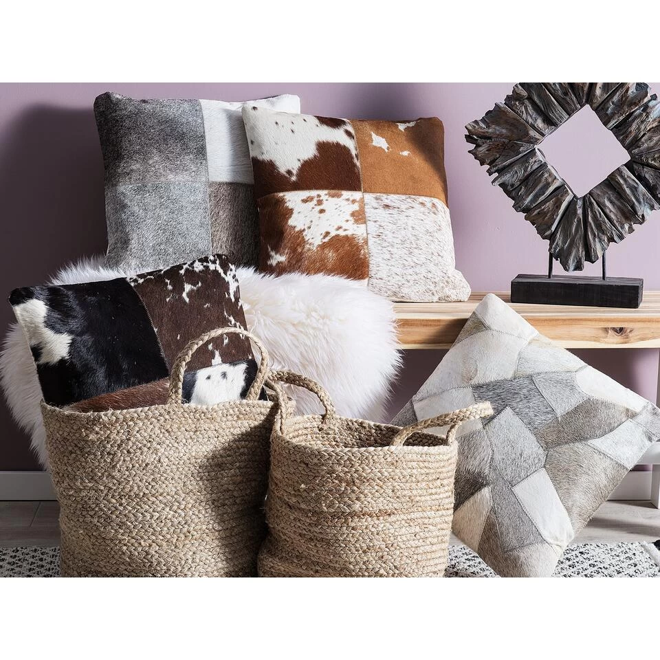 Beliani Sierkussen MARADY - Bruin Leer, Katoen 2 Beliani Sierkussen MARADY - Bruin Leer, Katoen - Afbeelding 2